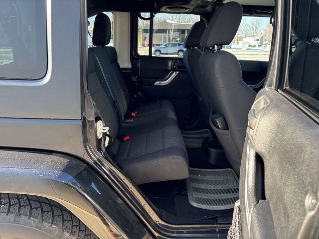 2012 Jeep Wrangler Unlimited Sahara