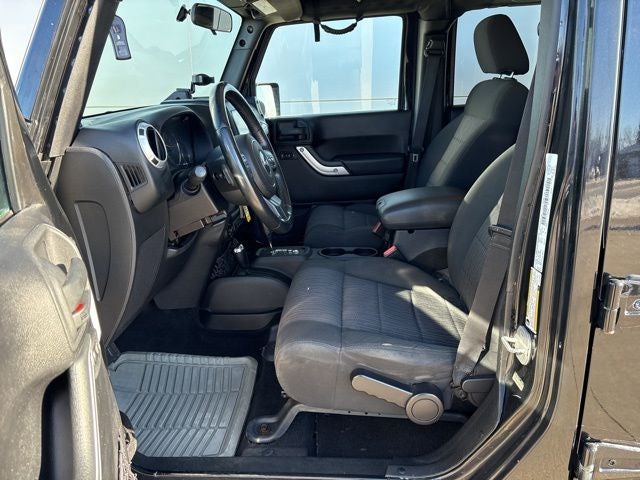 2012 Jeep Wrangler Unlimited Sahara