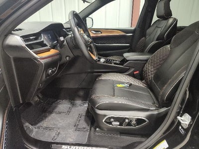 2023 Jeep Grand Cherokee L Summit