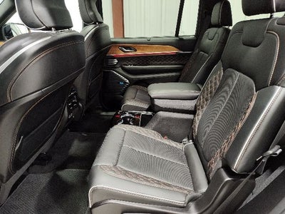 2023 Jeep Grand Cherokee L Summit