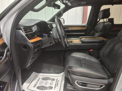 2023 Jeep Grand Wagoneer Series III