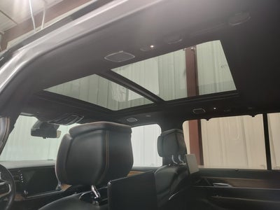 2023 Jeep Grand Wagoneer Series III