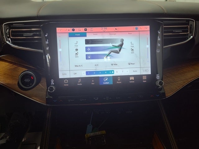 2023 Jeep Grand Wagoneer Series III