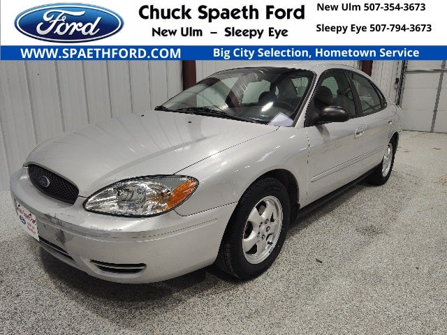2005 Ford Taurus SE