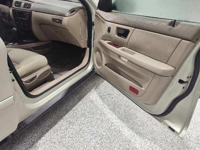 2007 Ford Taurus SEL