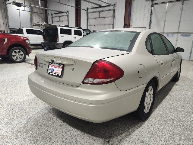 2007 Ford Taurus SEL