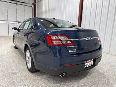 2016 Ford Taurus SEL