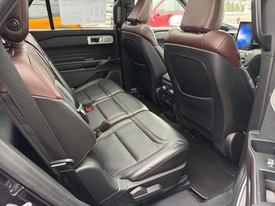 2020 Ford Explorer Platinum