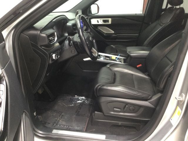 2021 Ford Explorer Platinum