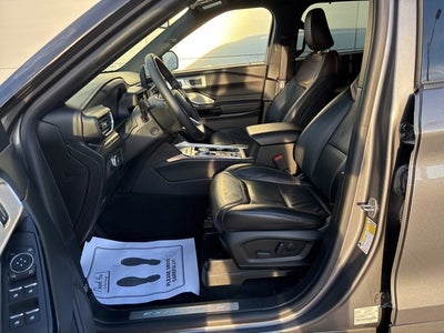 2022 Ford Explorer Platinum