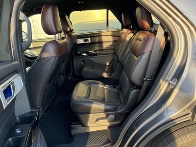 2022 Ford Explorer Platinum