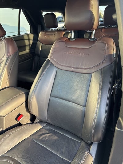 2022 Ford Explorer Platinum