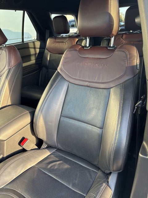 2022 Ford Explorer Platinum