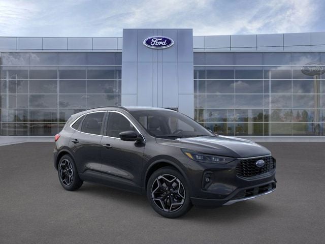 2026 Ford Escape Platinum