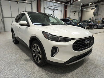2023 Ford Escape Platinum