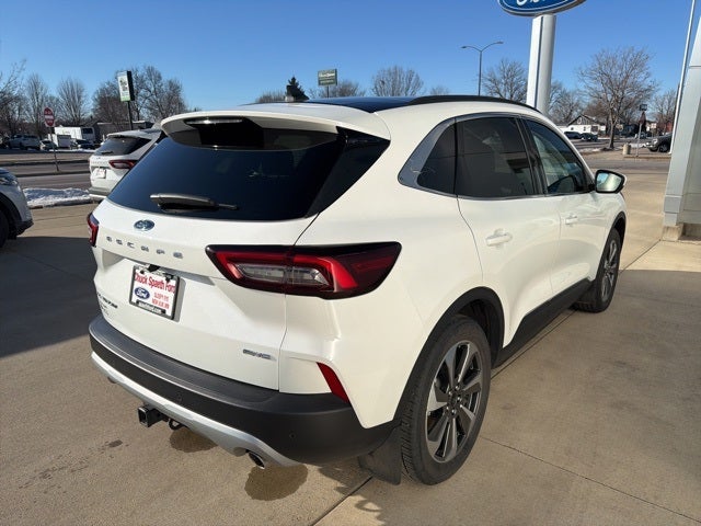 2025 Ford Escape Platinum