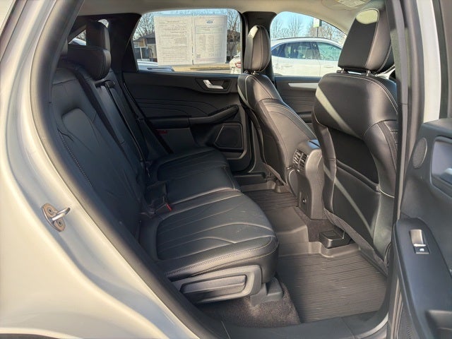 2025 Ford Escape Platinum