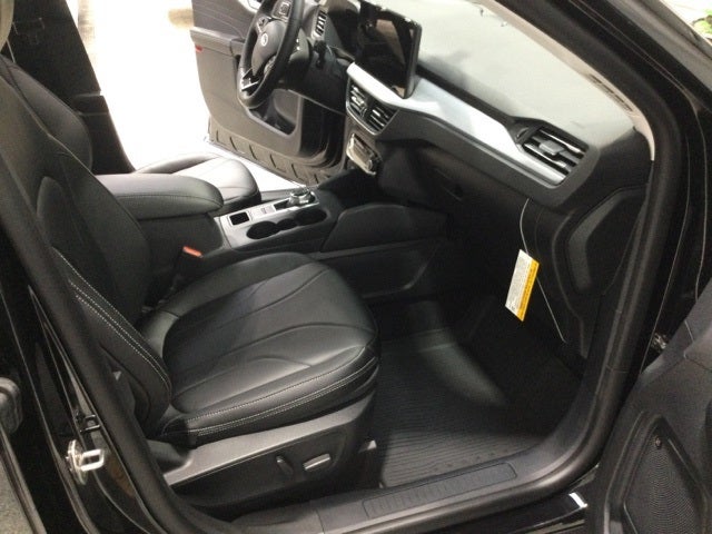 2026 Ford Escape Platinum