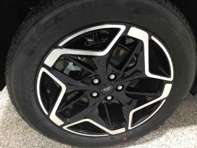 2026 Ford Escape Platinum