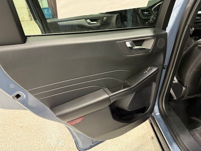 2026 Ford Escape Platinum