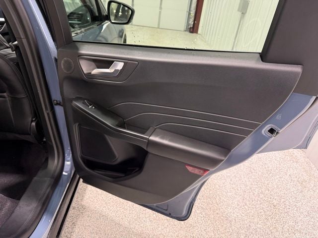 2026 Ford Escape Platinum