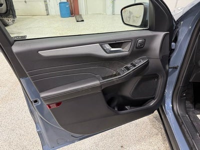 2026 Ford Escape Platinum