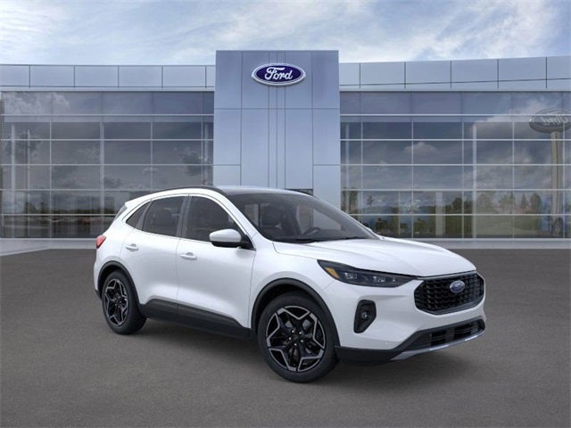 2026 Ford Escape Hybrid Platinum