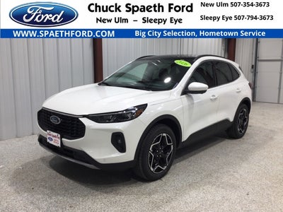 2026 Ford Escape Hybrid Platinum