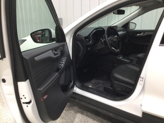 2026 Ford Escape Hybrid Platinum