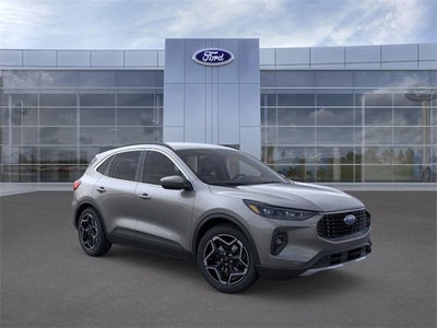 2026 Ford Escape Hybrid Platinum