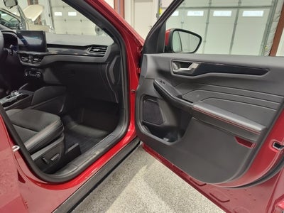 2026 Ford Escape ST-Line Select