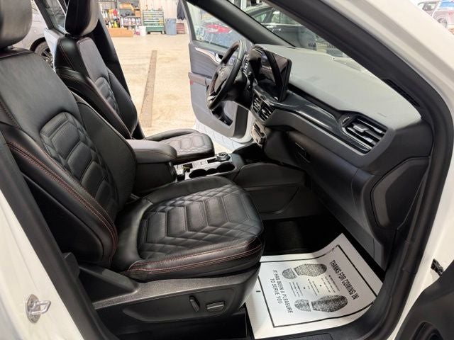 2024 Ford Escape ST-Line Elite