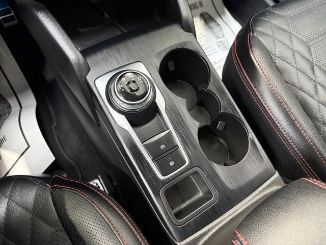 2024 Ford Escape ST-Line Elite