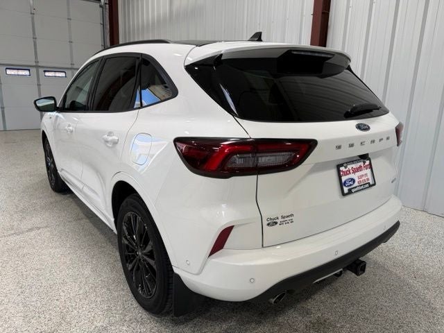 2024 Ford Escape ST-Line Elite