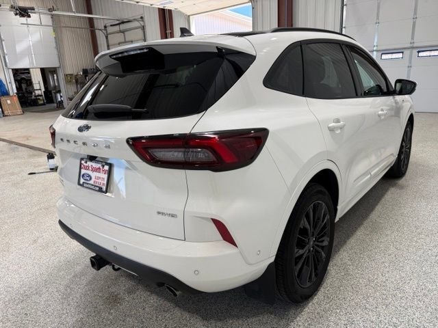 2024 Ford Escape ST-Line Elite