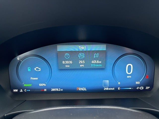 2024 Ford Escape Hybrid ST-Line Elite