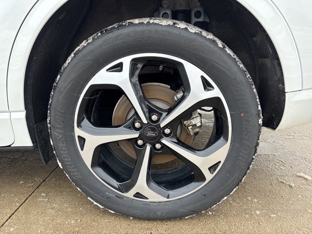 2024 Ford Escape Hybrid ST-Line Elite