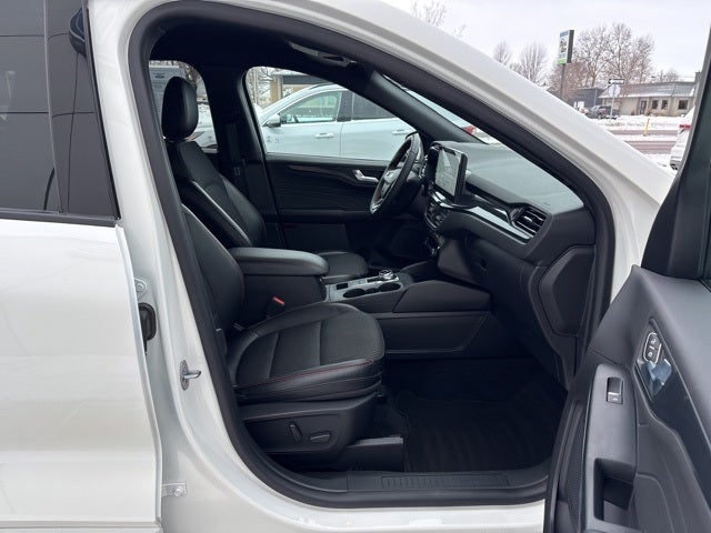 2024 Ford Escape Hybrid ST-Line Elite