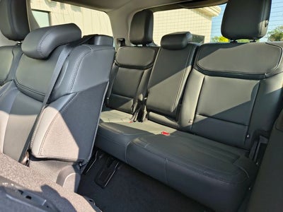 2027 Ford Expedition Active