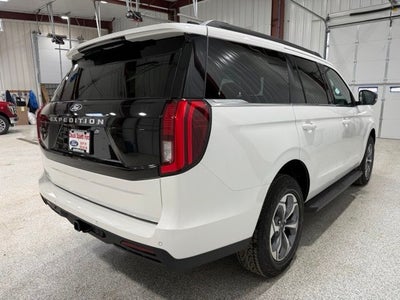 2027 Ford Expedition Active