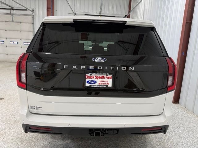 2027 Ford Expedition Active