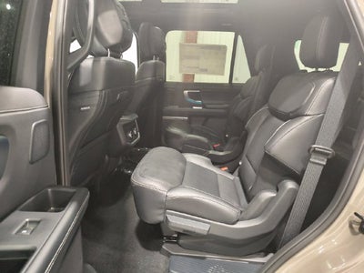 2027 Ford Expedition Platinum