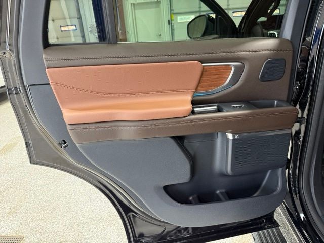 2027 Ford Expedition King Ranch