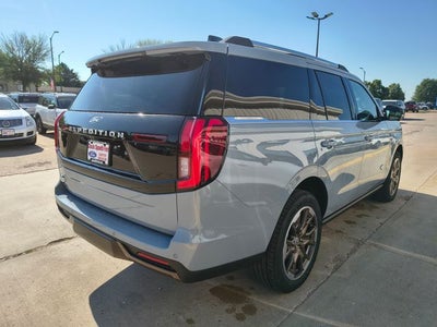 2027 Ford Expedition King Ranch