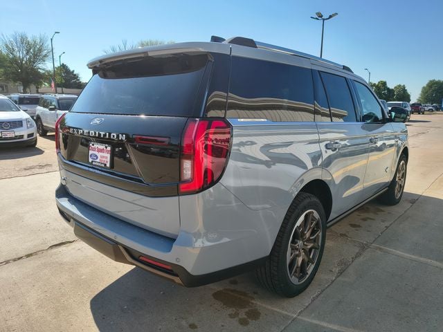 2027 Ford Expedition King Ranch