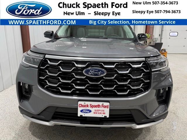 2026 Ford Explorer Platinum 4WD's photo