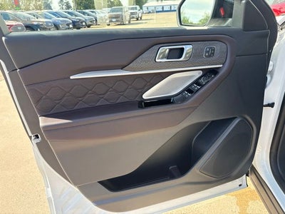 2026 Ford Explorer Platinum