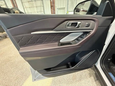 2027 Ford Explorer Platinum