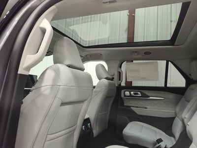 2026 Ford Explorer Platinum