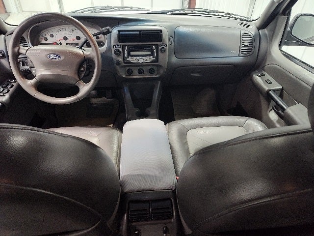 2004 Ford Explorer Sport Trac XLT